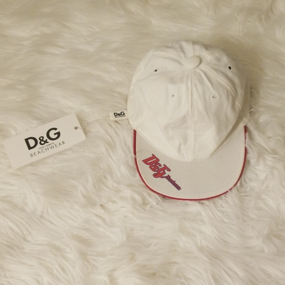 Dolce and Gabbana beach hat